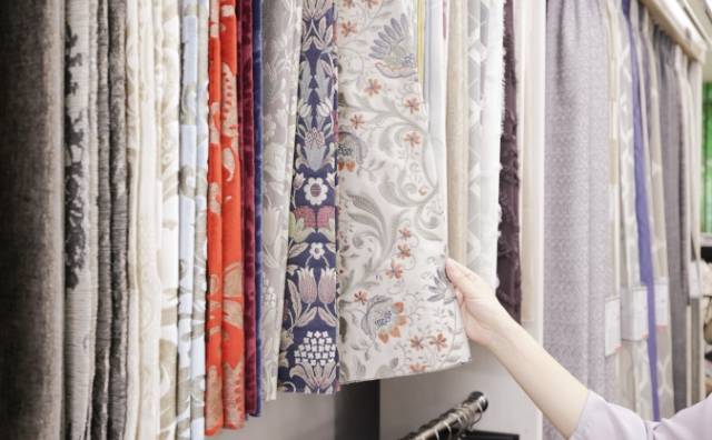 様々なデザインのカーテンのイメージ